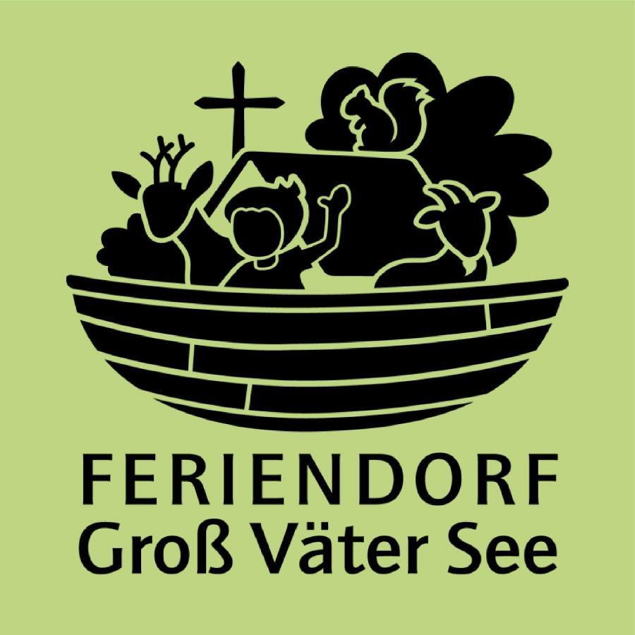 Martas Gaestehaeuser Gross Vaeter See Templin Esterno foto